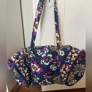 Ver Bradley duffel bag! In great condition, has rarely been used.